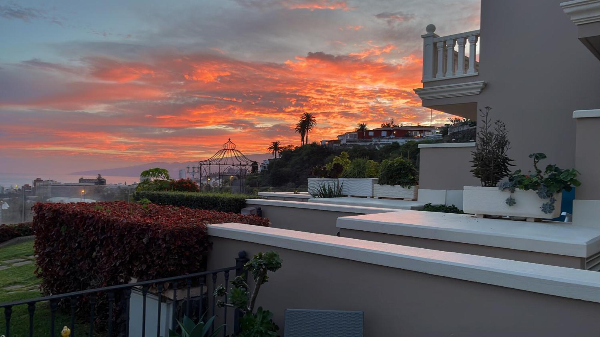 Casa Felicitas Apartment ปูแอร์โตเดลาครูซ ภายนอก รูปภาพ